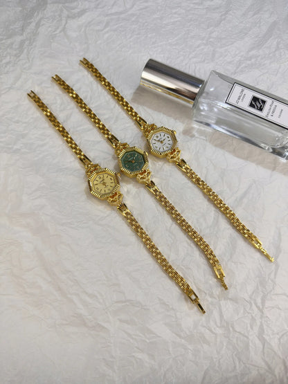 Luxury Famous Brand Oval Dial Women Watch Fashion Small Thin Gold Bracele Quartz Wristwatch Clock Gift Dropshipping Montre Femme.