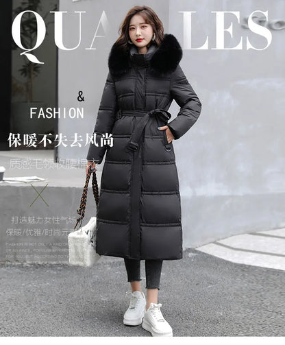 2024 neue Winter frauen Gepolsterte Jacken Mid-länge Modische Mit Kapuze Große Pelz Kragen Lose Dicke Unten Baumwolle Oberbekleidung damen.