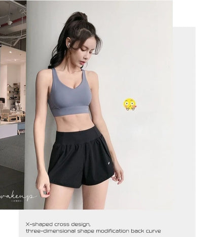 Women Yoga Pocket Shorts Fake Two Piece Anti Peek Shorts High Elastic Loose Fashion Casual Gym Trainning Three Point Pants.