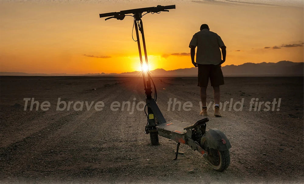 KuKirin G2 Ultra Folding Electric Scooter 800W * 2 Motor 48V 18Ah Battery 10 inch Tires 50 km/h Max Speed 55km Max Range IPX4.