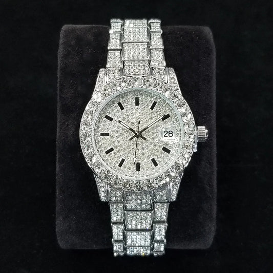 Elegant Diamond Watches Female Fashion Silver Round Stainless Steel Quartz Watch Iced Out Shiny Waterproof Clock Gift for Women.