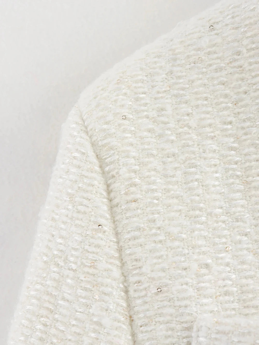 Women's Autumn and Winter Long Sleeve Short Jacket Fashion Solid Colour Front Pocket Button Jacket Elegant Casual Jacket.