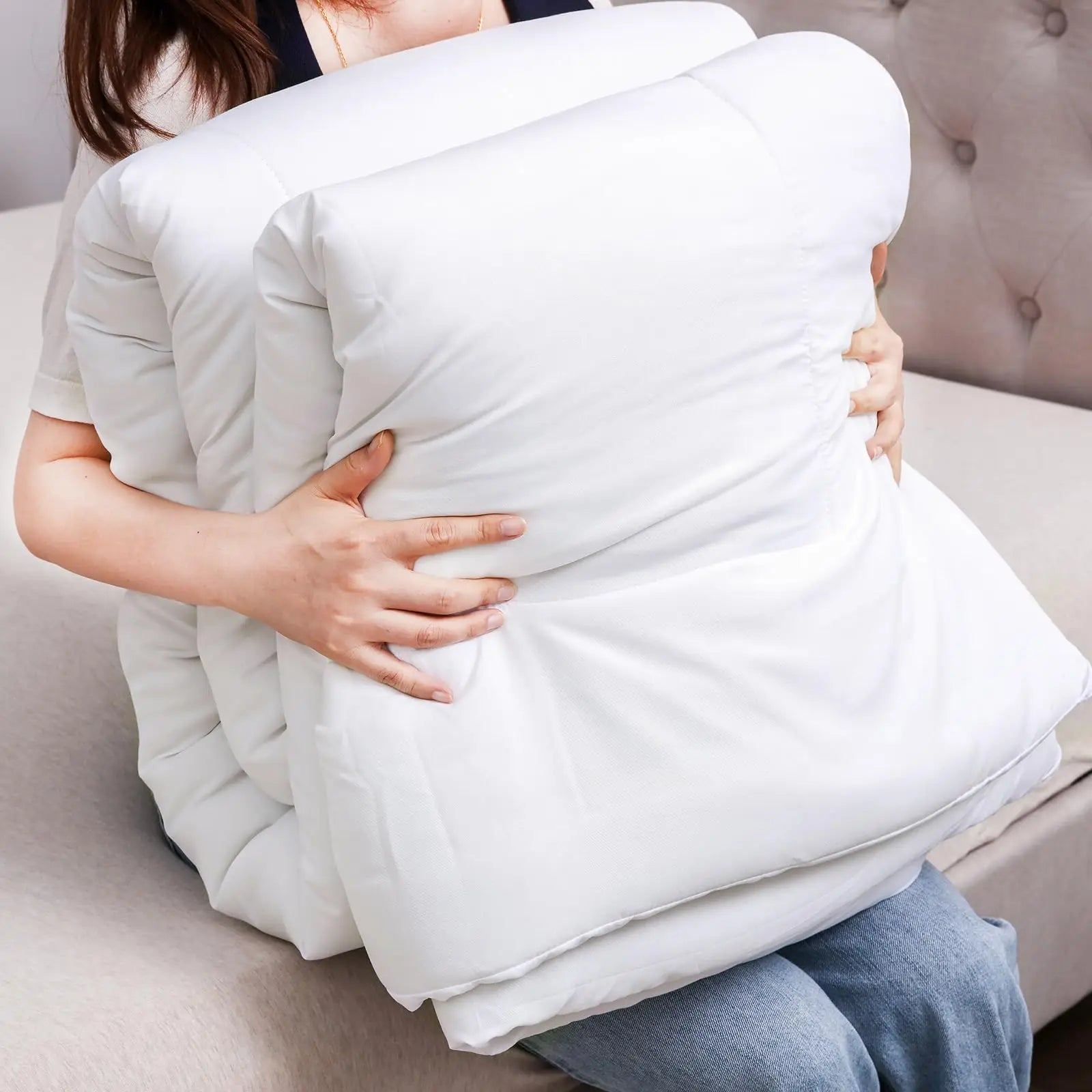 Good Nite Winter 460 GSM Extra Thick Quilt  - et Warm Winter  - et Soft and Cozy Blanket White.