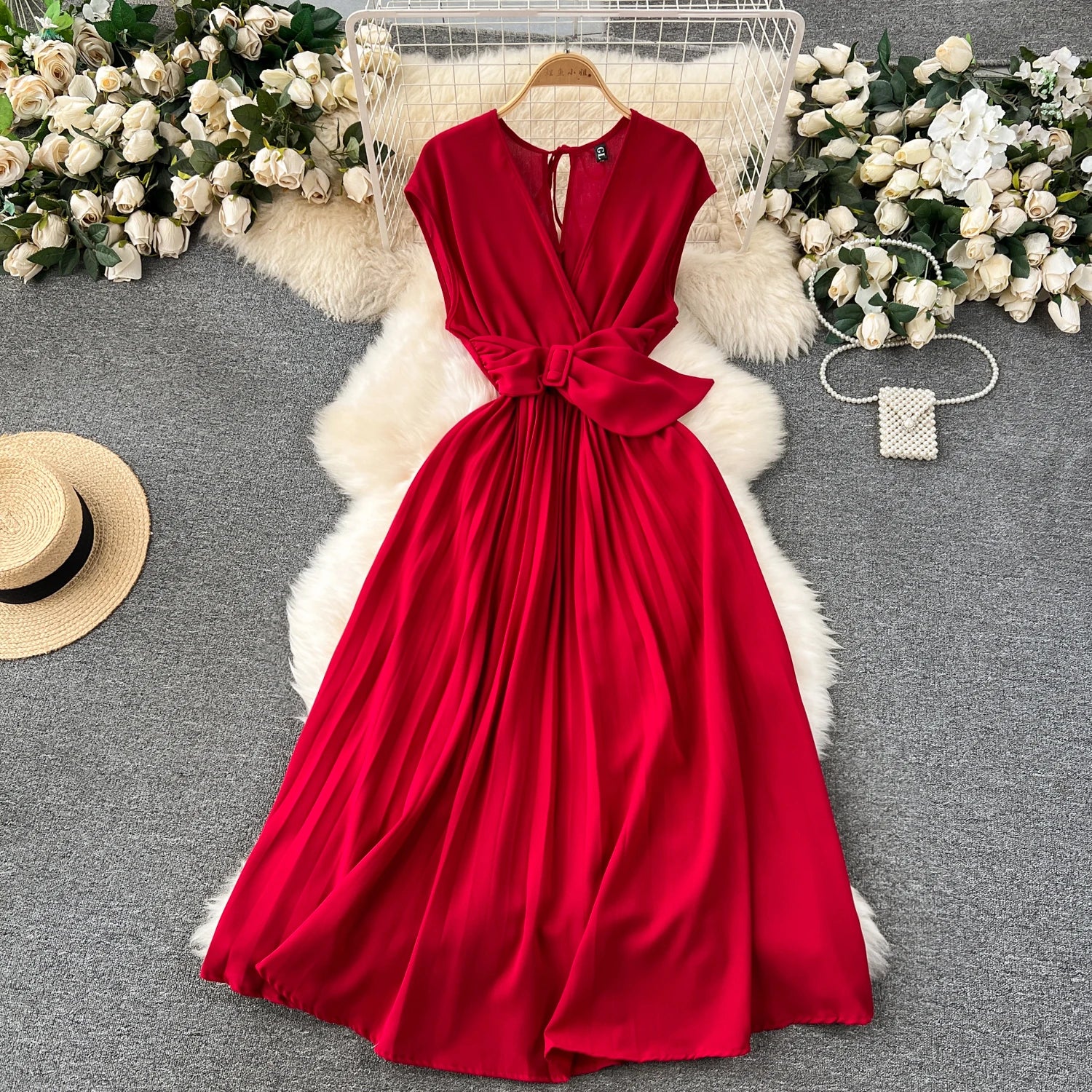 Französisch Vintage elegante Plissee Vneck Kleid A-Linie Mode Chiffon Frühling Herbst ärmellose Vestidos Frauen kleider.
