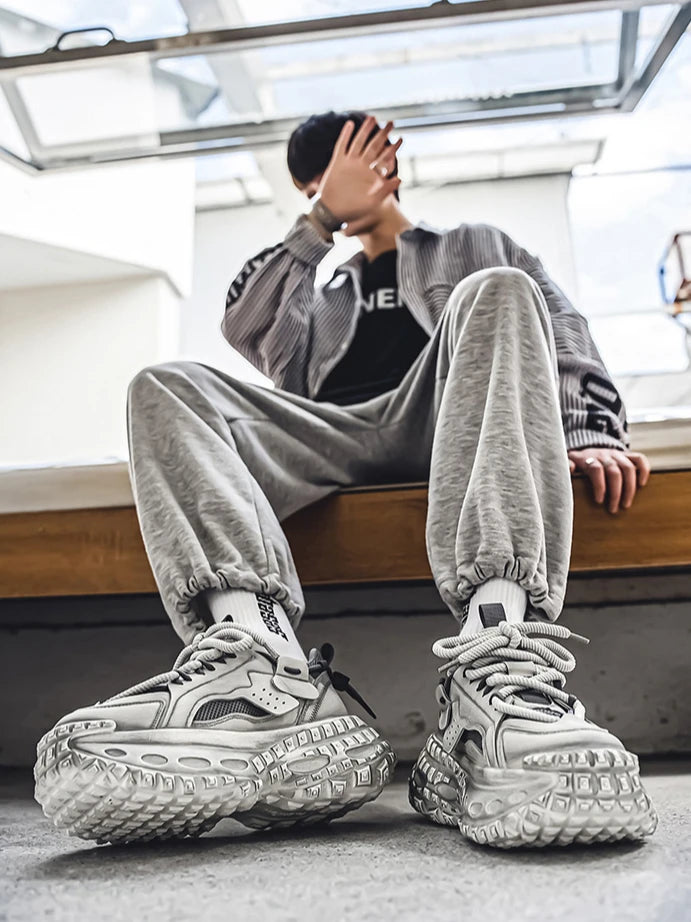 New Summer Outdoor Men's Casual Thick Bottom Sneaker Shoes for Men Sports Breathable Mans Popular Loafers Model Male Sneakers.