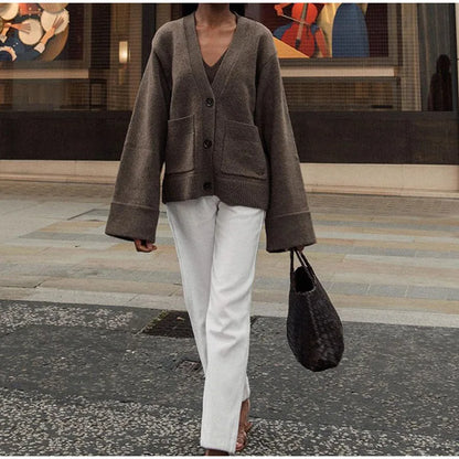 Damenjacke mit V-Ausschnitt, einfarbig, langärmelig, Strickjacke, modischer, lockerer, lässiger Pullover.