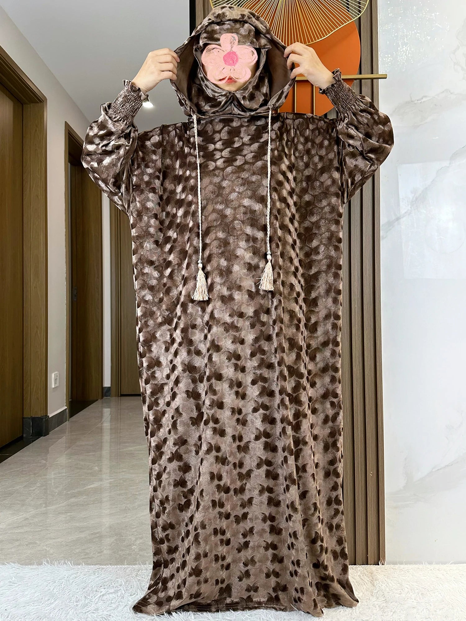 High Quality Velvet Fabric 2025 Ramadan Muslim Lady's Abaya Two-Hats Dubai Turkey Style Islamic Prayer Clothing Kaftan Dress.