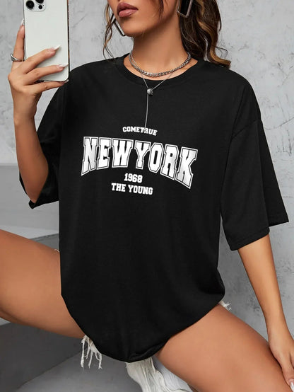 Wenn Jahr 1968, The New York Young Woman T-Shirt, Mädchen, Übergröße, tägliches Top, weibliche Kreativität, Streetshirt, individuelle Freizeitkleidung.