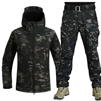 Winter Verdicken Männer Camo Anzug Wasserdichte Taktische Ausbildung Set Multi-tasche Mit Kapuze Jacke Fleece Hosen Outdoor Jagd 2-stück.