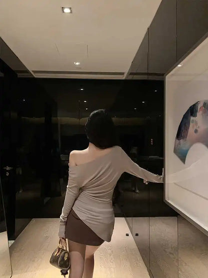 Sexy Long Sleeve T-Shirt Shoulder Bared Waist Cinched Slim Fit Knitted Cotton Solid Color Casual Urban Style for Early Autumn