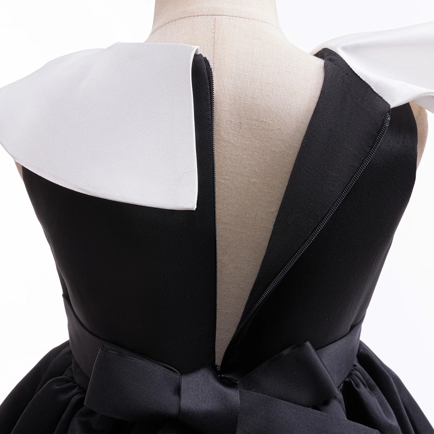 Kinder Kleider für Mädchen Vintage Schwarz Satin Prinzessin Kleid für Kinder Konzert Performance Hochzeit Geburtstag Zeremonie Abendkleid.