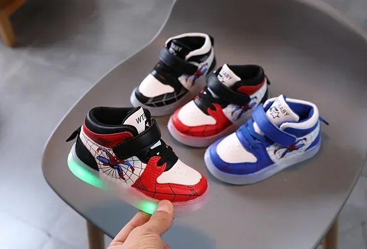 Disney Children's Led Light Shoes Fashion Aoger Spiderman Boys Sneakers Girls Cartton Casual Shoes Breathable Kids Sport Shoes.