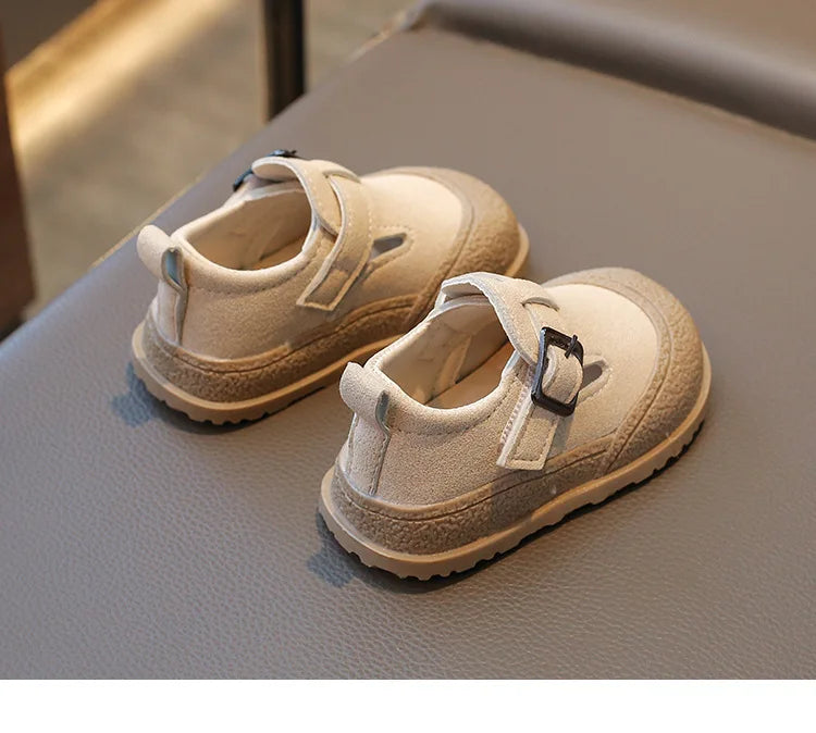 Boys' Boken Shoes Soft Soled Children's Shoes 2025 New Arrivals 0-1 years old Children's Sports Shoes Fashion Retro Bean Shoes.