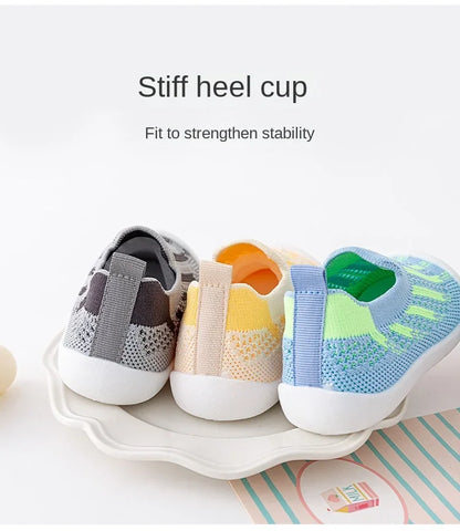 Baby Walking Shoes Summer 2025 New Soft Sole Breathable Mesh Stay-On Anti-Slip Sock Shoes for Infant Boys Girls.