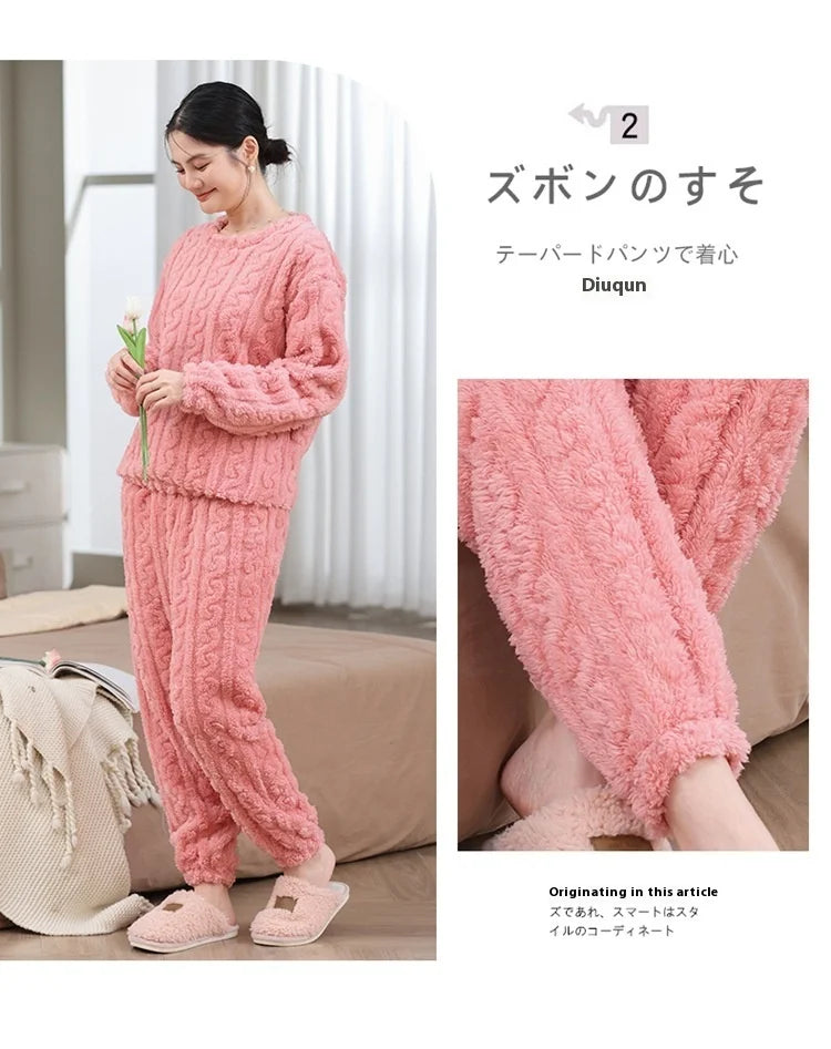 Korallen Samt Neue Warme Pyjamas Homewear Anzug Japanische und Koreanische frauen Herbst und Winter Verdickte Lose Pyjamas Homewear Anzug.