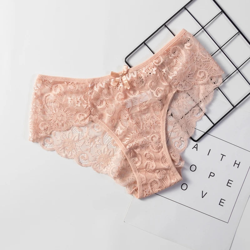 Fashion Sexy Panties Comfortable Briefs Exquisite Crotchless Shorts Solid Lingerie Lace Bow Thong Hollow Out Women Underwear.