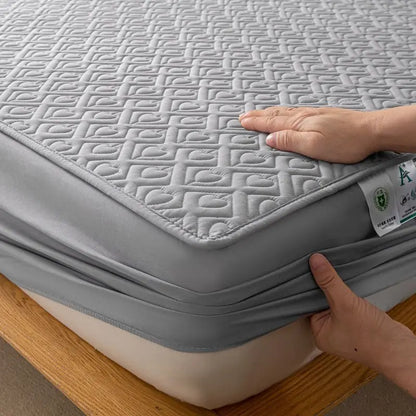 WOSTAR Thicken quilted mattress protector cover 180x200 couple luxury double bed elastic fitted sheet style bed protection pad.