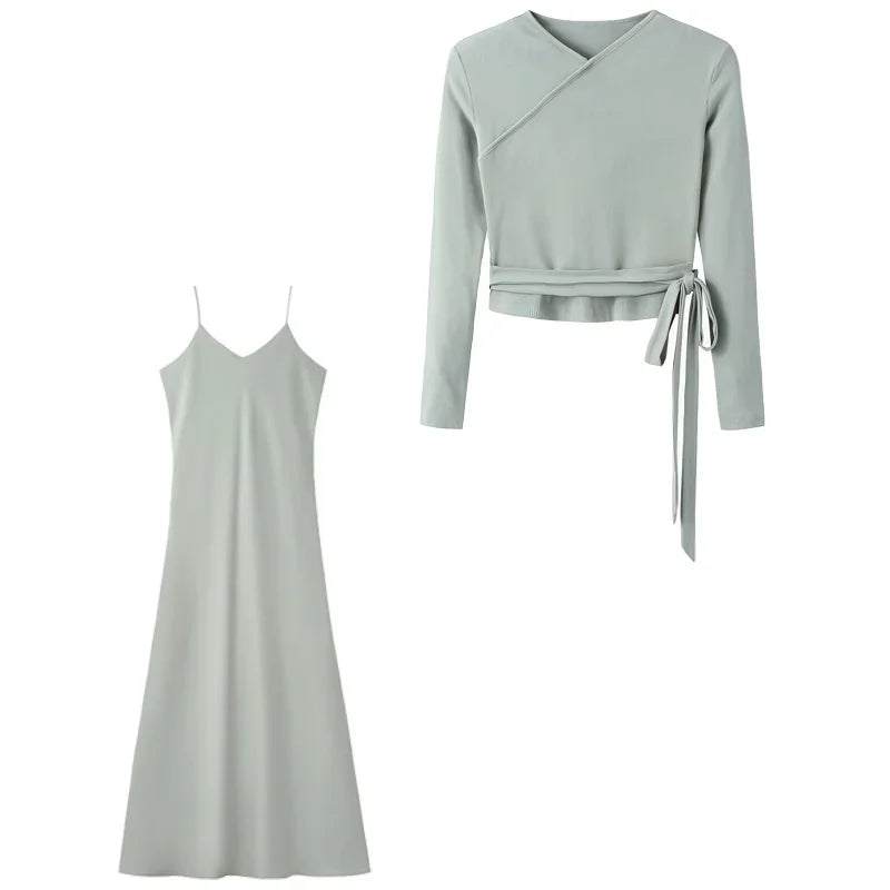New Autumn Woman Long Sleeve Dress Suit Solid Color Tie With Bow Top And Milk Silk Knit Suspenders Dress Elegant Female Outwear.