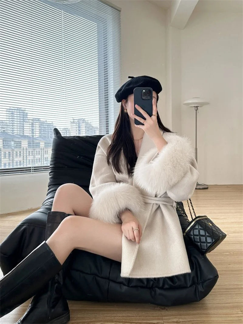 Mode Woolen Jacke mit gürtel Frauen Mantel 2025, Neue Herbst Winter Temperament Lose Strickjacke Weibliche Outwear