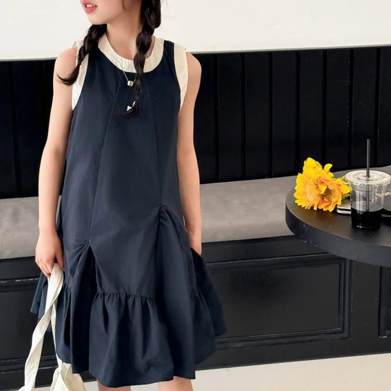 Neues Sommer-Mädchen-Prinzessinnenkleid für Kinder, ärmelloses Kleid mit Rüschen, Design-Kleider für Teenager, Kinder, lässiges Urlaubs-Strandkleid.