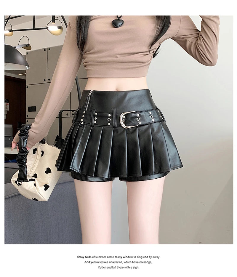 Women's Black Gothic A-line Pleated Leather Skirt Y2k Mini Shorts Skirts Harajuku Korean Emo Skirt 2000s Vintage Clothes Summer.