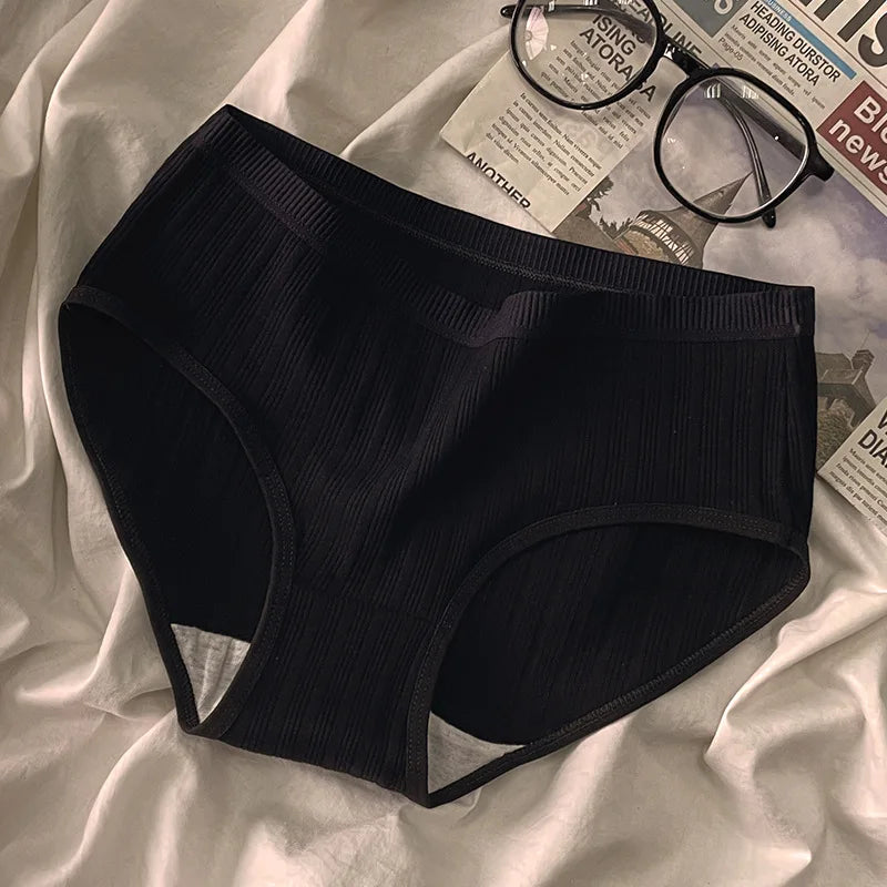 3PCS/Set Sports Style Cotton Women's Panties Girls' Underwear Breathable Mid Waist Shorts Sexy Lingerie Plus Size Solid Briefs.