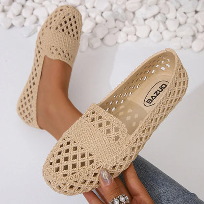New Summer Style Fashionable and Comfortable Flat-soled Casual Outer Wear Non-slip Fashionable Toe-cap Sandals for Women.