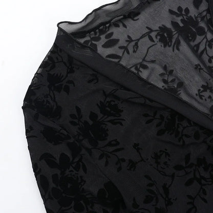 Autumn New Fashionable Chiffon Slim Fit Ruffle Trumpet Sleeve Shirt for Women.