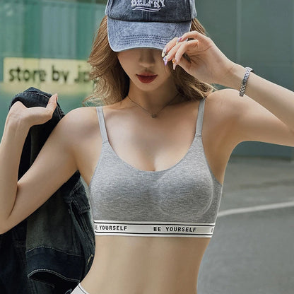 Women's Beautiful Back Sports Bra Elastic Sleeveless Vest Breathable Slim Crop Top with Adjustable Shoulder Straps.