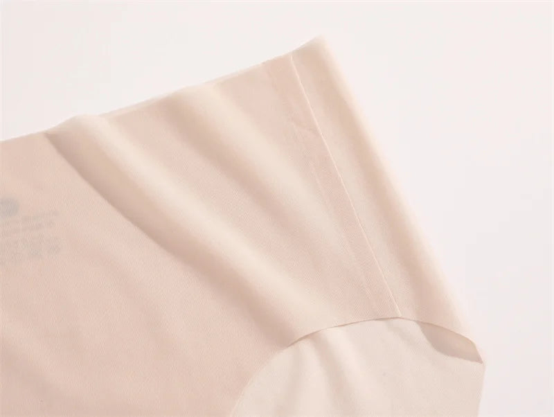 4PCS/Set Women's Ice Silk Seamless Panties Ultra Thin Briefs Breathable Underwear Female High Waist Intimates Lingerie Plus Size.