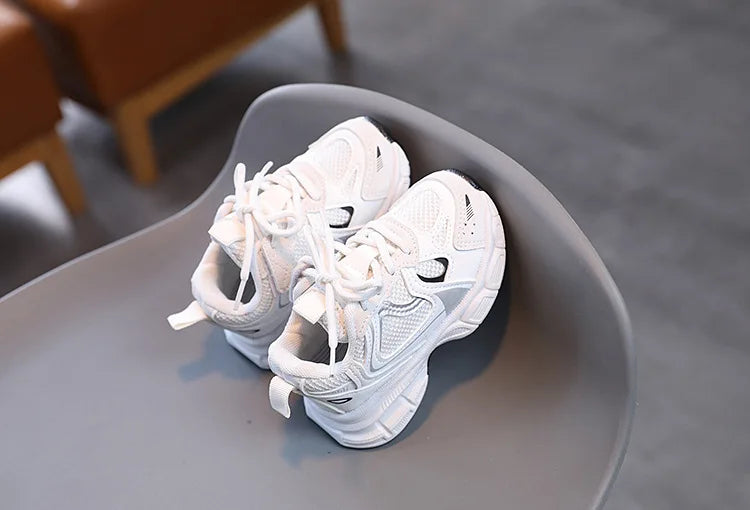 Spring and Autumn Children Sports Shoes Unisex Kids Sneakers Mesh Upper Breathable Basketball Shoes Tennis Casual Flats Footwear.