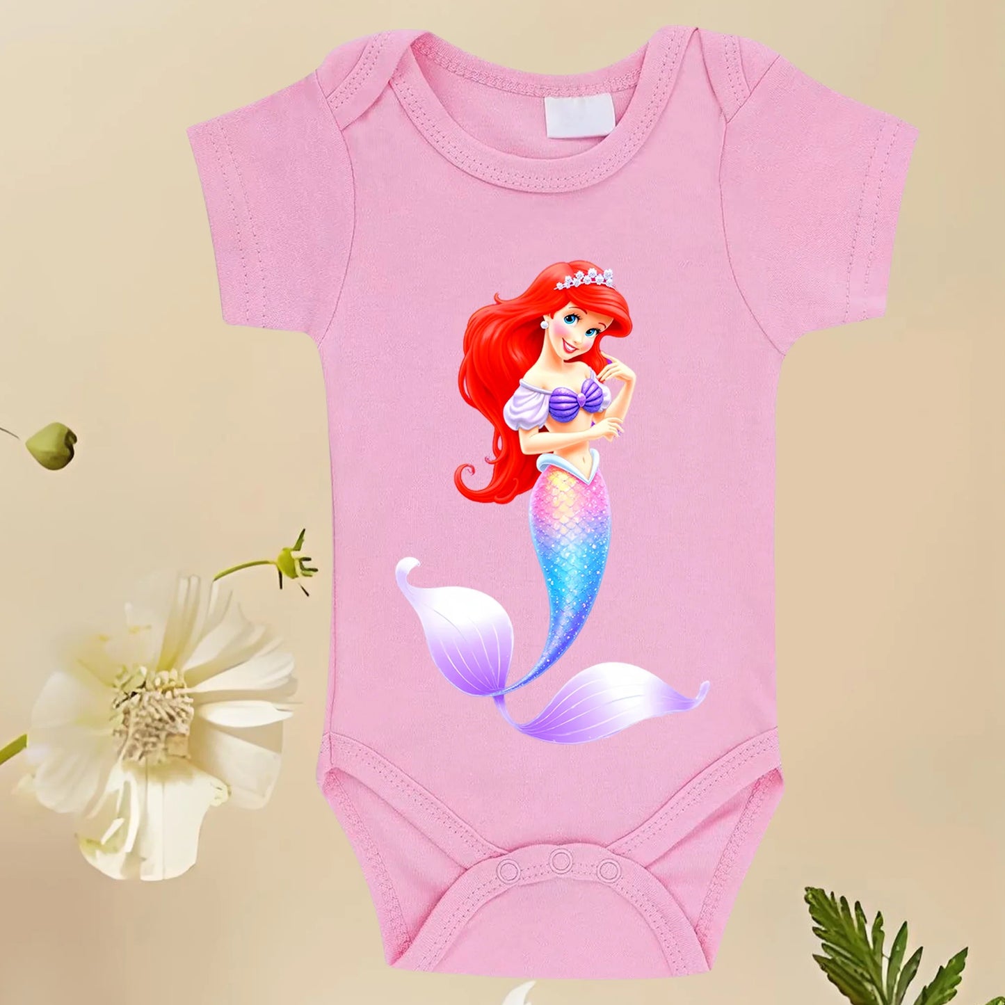 Eng anliegendes Baby-Pyjama-Set mit Meerjungfrau-Cartoon- und Anime-Aufdruck, 100 % reine Baumwolle, weicher Pyjama, Sommer, neues einteiliges Familienkleid.