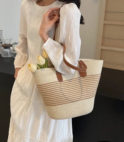 Straw bag bag women's summer inswind 2024 new beach seaside outdoor travel vacation large capacity shoulder bag.