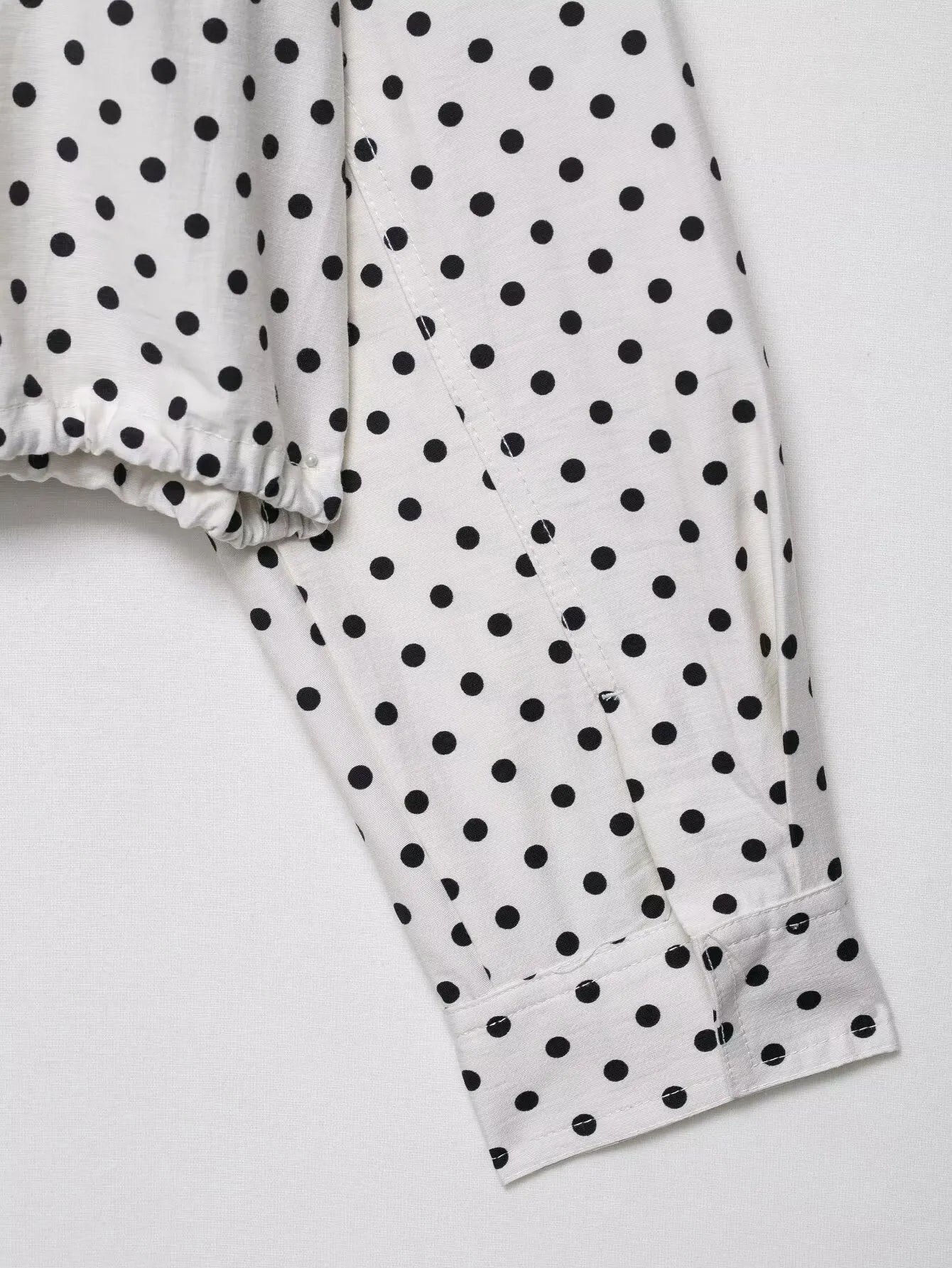 TRAFZA Herbst Polka Dot Gedruckt Jacke Für Frauen Lange Ärmel Rollkragen Zipper Mit Taschen Kordelzug Lose Vintage Mäntel