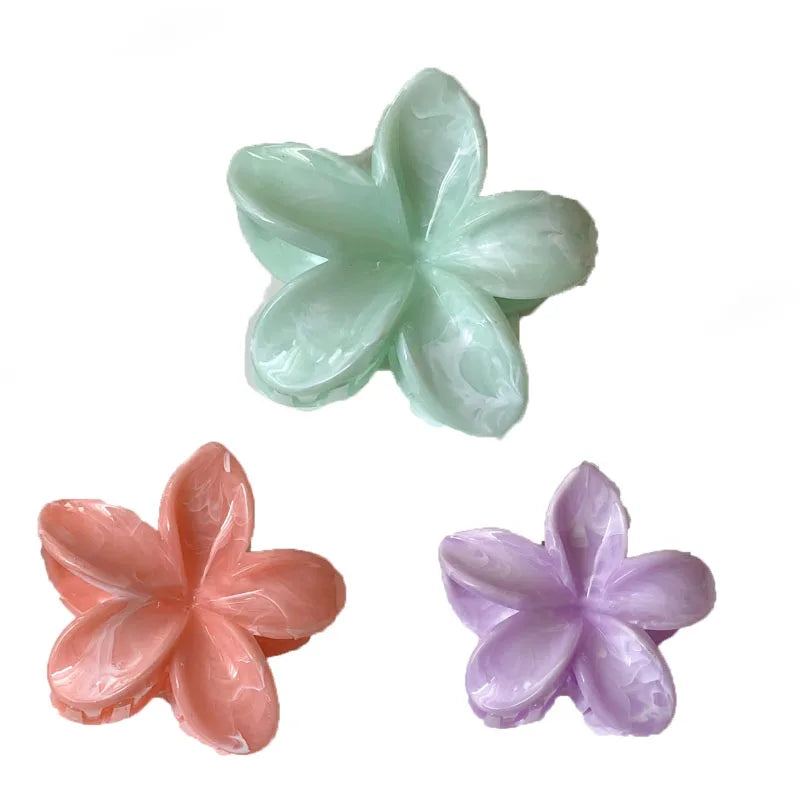 6Pcs Hawaiian Gradient Hair Clips Flower Hair Claws Women Small Size Fashion Headwear Hairpin Crab Barrette Hair Accessories.