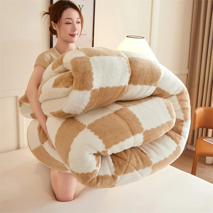 Super Thick Warm Winter Checkerboard Duvet Blankets Soft Artificial Lamb Cashmere Weighted Fluffy Warmth Duvet Comforter Quilt.