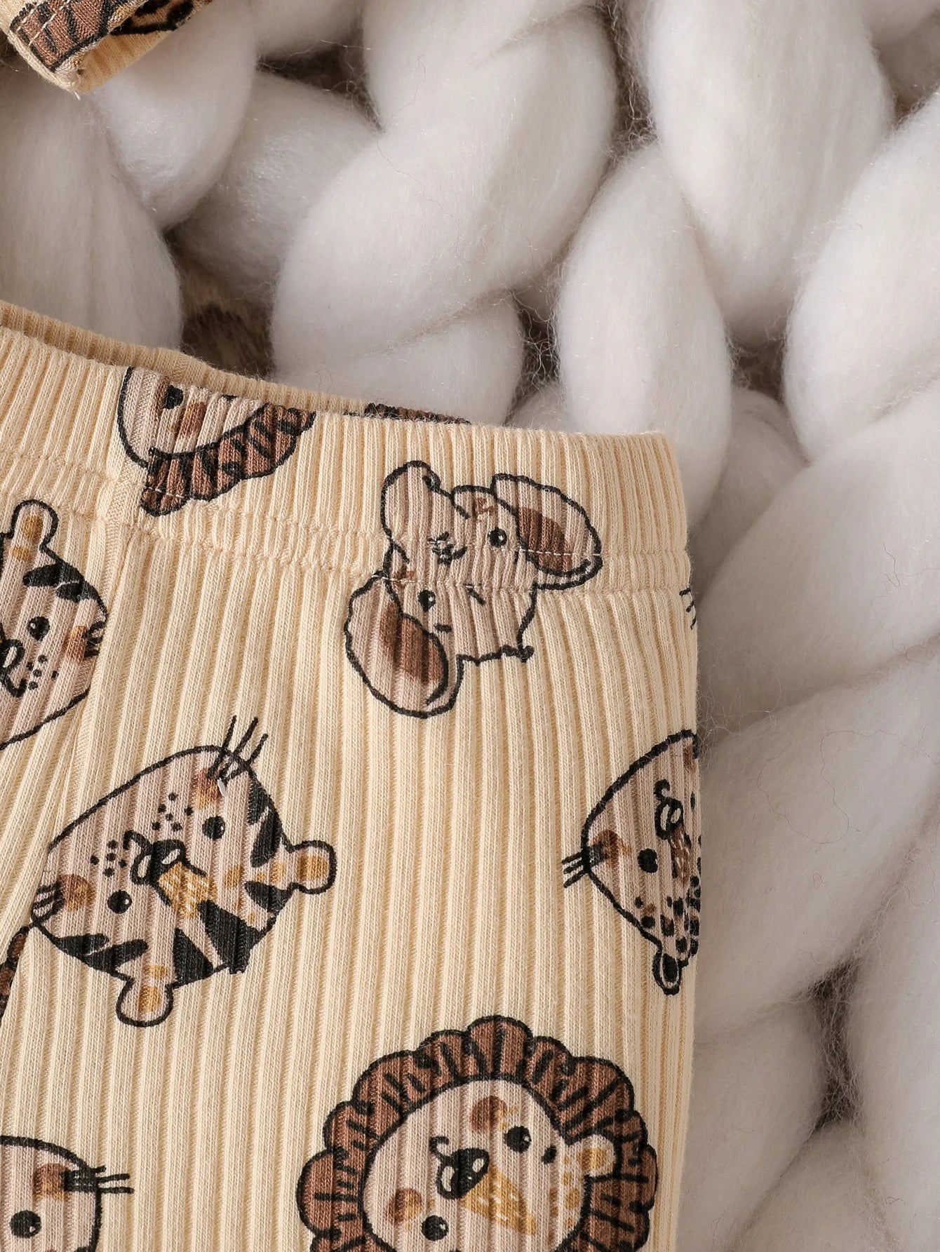 3Pcs Casual Neugeborenen Baby Junge Cartoon Tier Kleidung Set Langarm Body Top und Hosen + Hut.