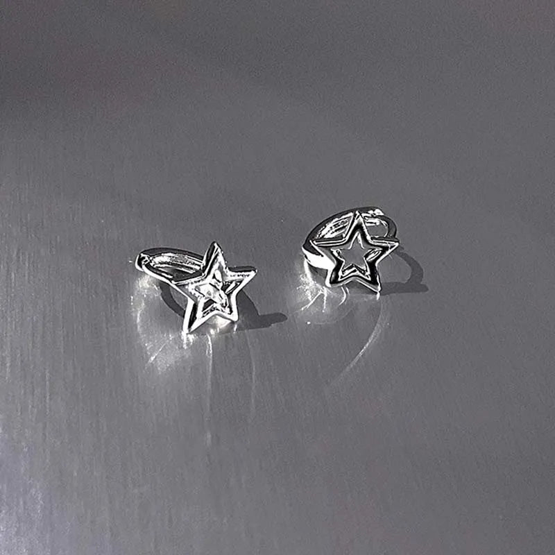 Y2K Style Hollow Pentagonal Stud Earrings for Women Personalize Star Asterism Round Ear Buckle Metal Accessories Fashion Jewelry.