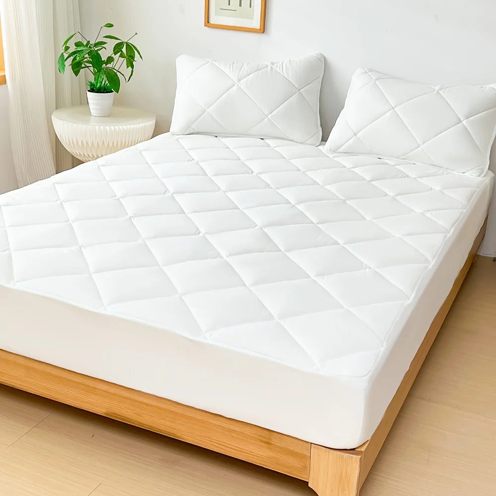 1pc Waterproof Soft Mattress Protector, Plaid Breathable Fitted Sheet with Elastic Band for Living Rome, Home Bed.