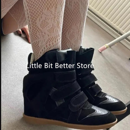 Autumn Winter Luxury Brand Design Women Ankle Boots Fashion Height Increasing Casual Shoes Leather Women Motorcycle Boots 2026.