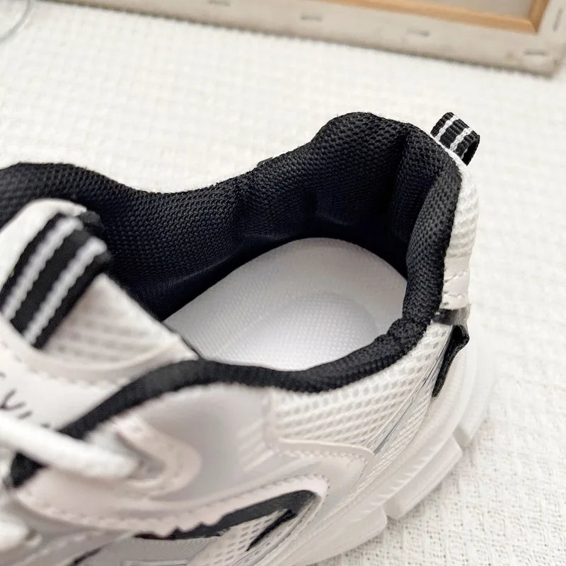 New Spring Autumn Women's Jogging Sneakers Fashion Casual White Breathable Tennis Low Top Vulcanized Shoes Outdoor Trainers.