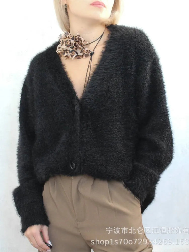 Women New Knitted Thick Cashmere Wool Cardigan Chic V Neck Single Breasted Fashion Long Sleeve Sweater Fall Winter Coat Outwear.