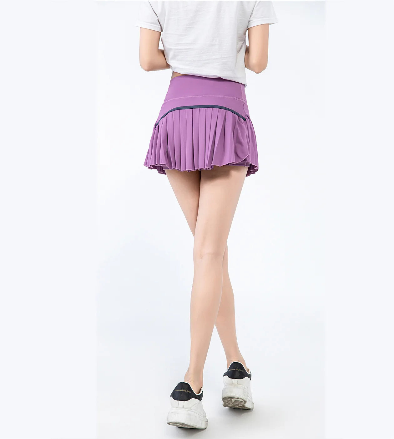 fashionable summer sports shorts women's pleated skirt anti glare short skirt running outdoor fitness breathable tennis skirt.