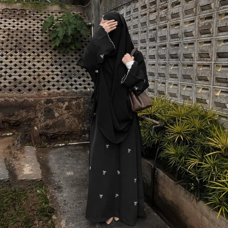 Luxus Dubai Schmetterling Stickerei Abaya Muslimische Frauen Modest Kleid Islamischen Femme Urlaub Outfit 2025, Mode Türkei Kaftan Robe.