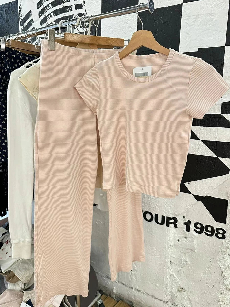 New Basic Black T-shirt Pants Sets Women O-neck Slim Tees+ Patchwork Yoga Sweatpants Solid Vintage Cotton Sport 2 Pieces Sets.