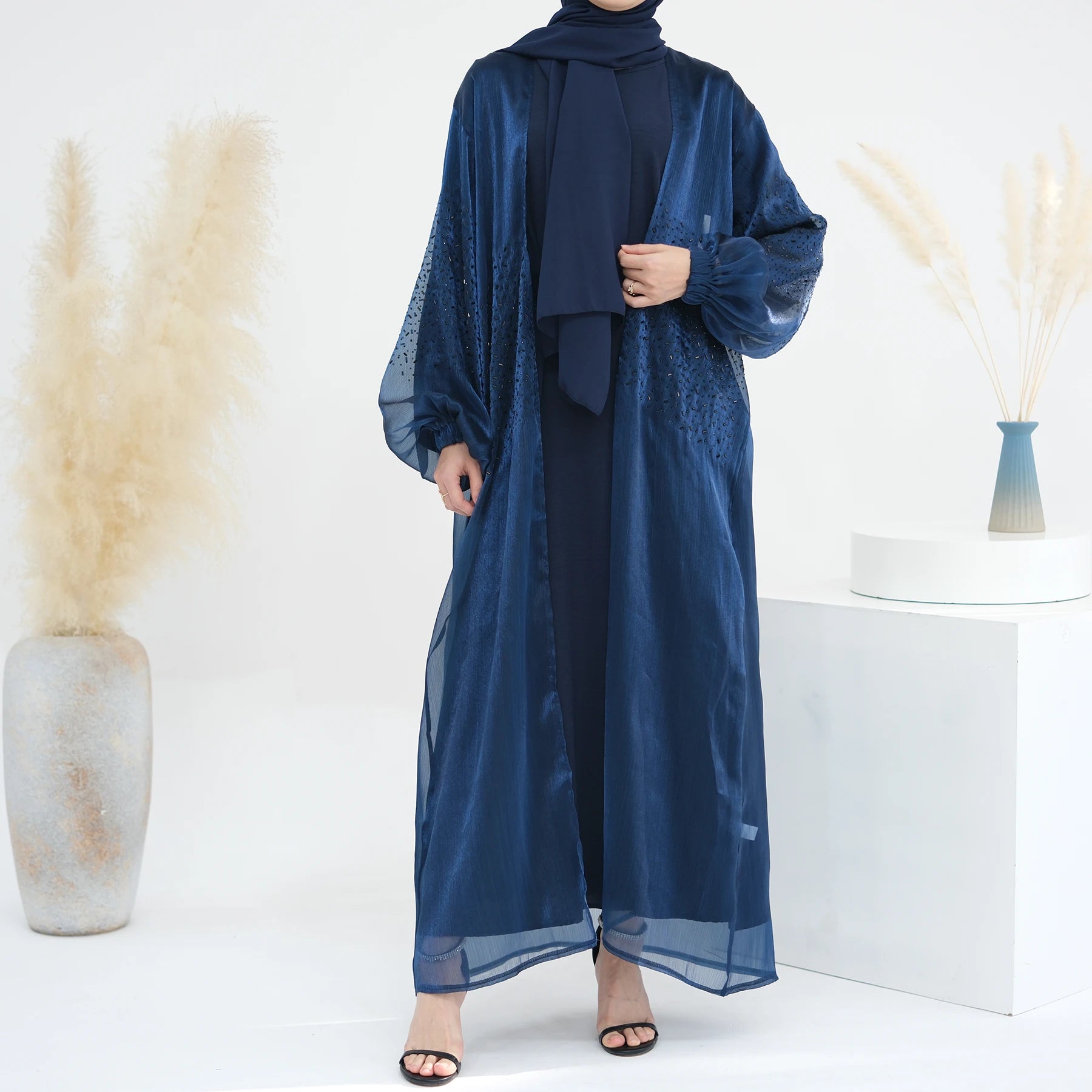 Oem New Design Shinning Polyester Open Abaya and Inner Dress 2 Piece Abaya Set Islamic Clothing Women Muslim Dress.