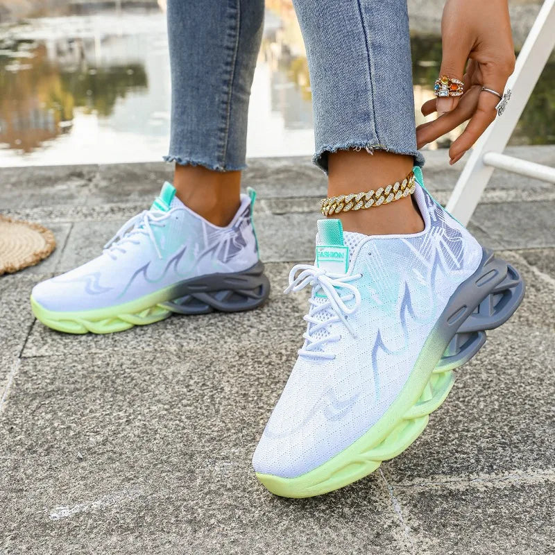 Frauen Casual Sport Schuhe Atmungsaktive Leichte Turnschuhe Anti-slip Wohnungen Laufen Outdoor Wanderschuhe Weibliche Vulkanisierte Schuhe.