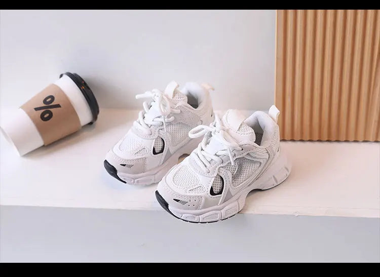 Kids Casual Sports Shoes with Thick Soles Boys Girls Fashion Versatile Sneakers 2024 New Children Mesh Breathable Running Shoes.