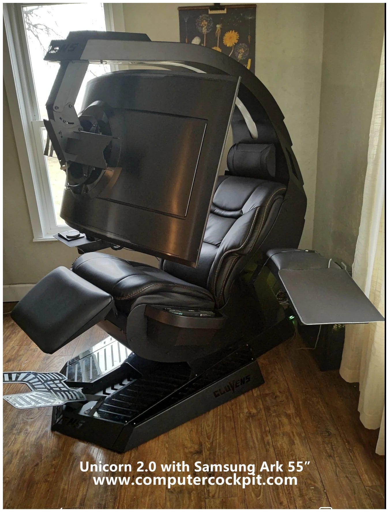 Manticore Zero Gravity Liegestuhl aus echtem Leder, Cockpit-Option, Memory-Schaum mit Massageunterstützung, mehrere Monitore