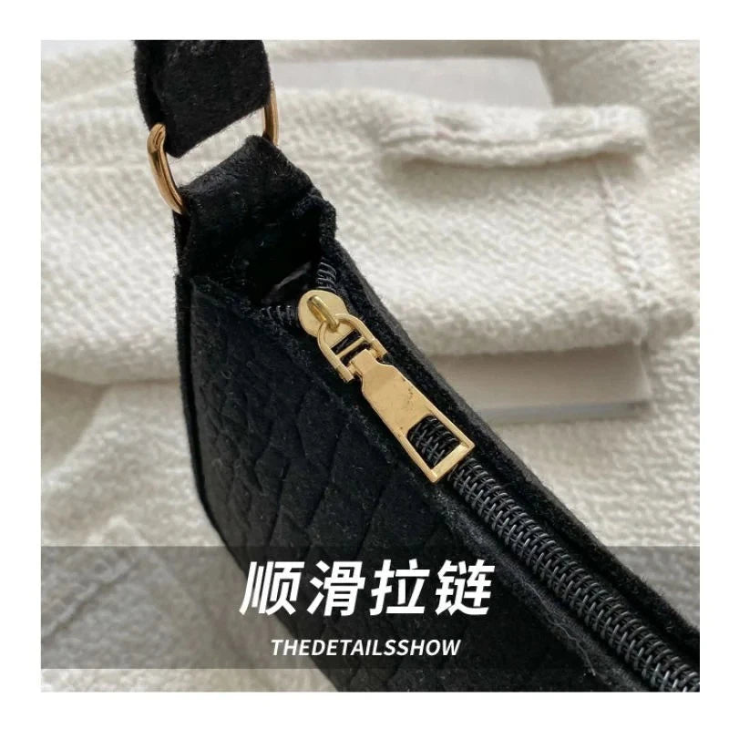 Small Square Bag Lady Felt Armpit Design Luxury Tote Released Fashion Ladies Handbag Under Crescent.